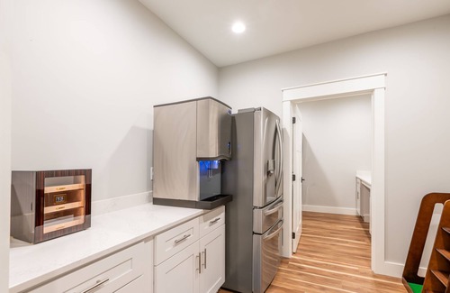 Bandon House | Brand New October 2023! Ultimate Golfers House in Bandon! Adjacent Sheep Ranch!