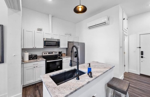 Over-the-Rhine Apartment | Brand New on the Streetcar line