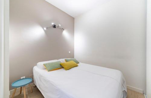 Cannes City Centre Apartment | Brand new one bedroom 2min walk to Carlton hotel