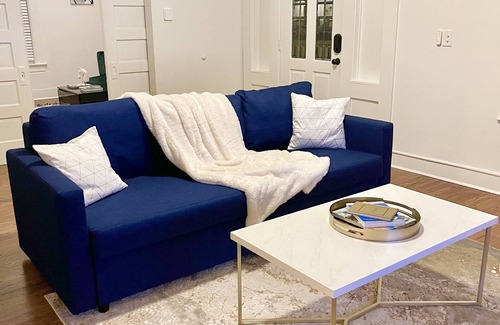 West End House | BRAND NEW Open-Concept near Mercedes-Benz!