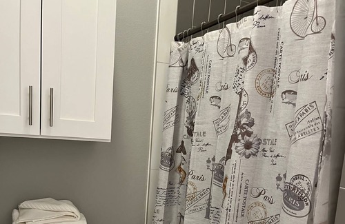 Eagle Pass House | Brand new quiet house 9 min from the casino. Relax in this cozy house