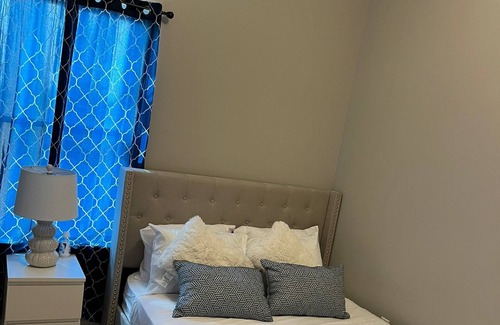 Eagle Pass House | Brand new quiet house 9 min from the casino. Relax in this cozy house