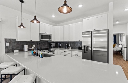 Nevada Street Apartment | Brand New! Relax at 3br/2ba Apt. Near City Center