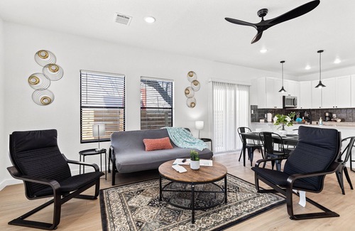 Nevada Street Apartment | Brand New! Relax at 3br/2ba Apt. Near City Center