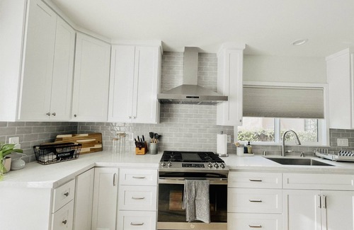 Miracle Mile House | Brand New Remodeled Home in the Heart of LA