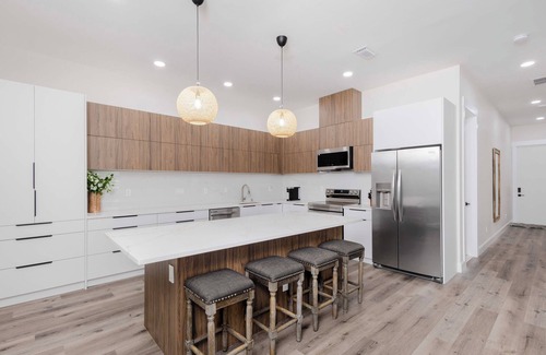 Port Charlotte House | Brand new Sleek & Stylish 3 BR unit