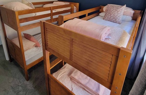 Mahurangi West House | Brand new Snells Beach Holiday Home