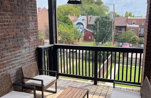 Soulard House | Brand New! Soulard Charmer - Pet Friendly.