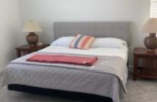 Gateway House | Brand new spacious 4-bedroom house, near Twins/Red Sox Spring training facility.