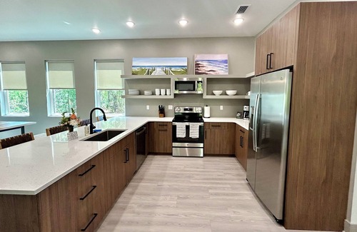 Carrabelle House | Brand NEW! Starry Night - Resort Pool, Dog Friendly!
