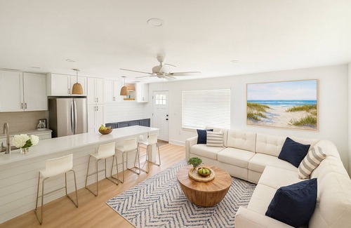 Steinhatchee Cottage | Brand New Steinhatchee Coastal Cottage 2 Kings + Queen + Loft 3 Baths Sleeps 8