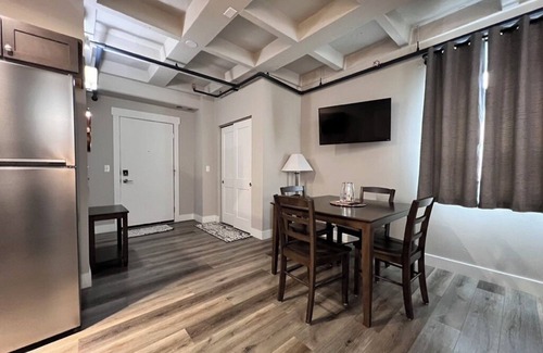 Downtown Spokane Apartment | Brand new studio apartment rich with amenities! Less than 5 minutes to downtown