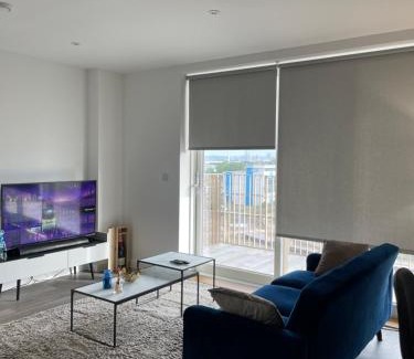 River Apartment | Brand New Stunning 2-Bed Apartment in Dagenham