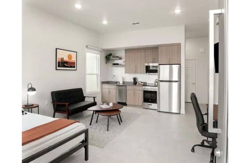 El Paso Apartment | Brand New! - The Casita Bonita