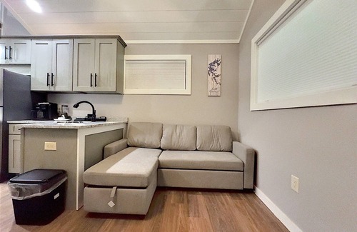 Hiawassee Cottage | Brand New Tiny Home in Downtown Hiawassee on the Lake!