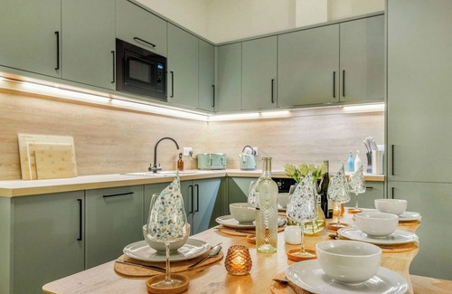 City Centre Glasgow Apartment | Brand new to the market, Arlington Apartments The Sauchie - Stylish 5* City Centre Apartment