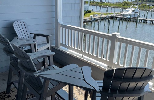 Manteo Condo | Brand New Totally Renovated Marina Front Condo in Pirates Cove.