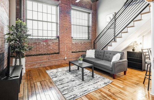 Providence Apartment | Brand New Two Bedroom Apartment With KING BED