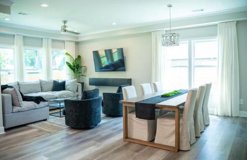 Atlanta House | BRAND NEW: Urban Oasis 5 min from Mercedes Benz