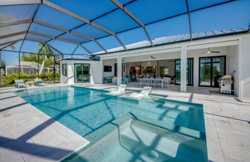 Fort Myers Villa | BRANDNEW Villa-PureSun at Canal intersection, heated saltwater pool and spa, facing south