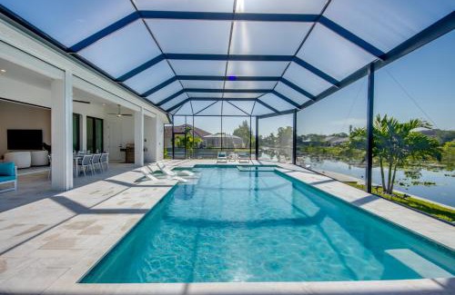 Fort Myers Villa | BRANDNEW Villa-PureSun at Canal intersection, heated saltwater pool and spa, facing south