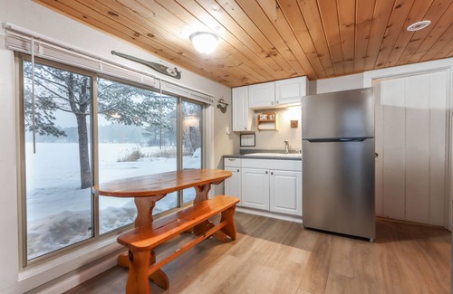 Arbor Vitae Cabin | Brandy Lk Cabin w Water Toys! In Town & On Snowmobile Trails