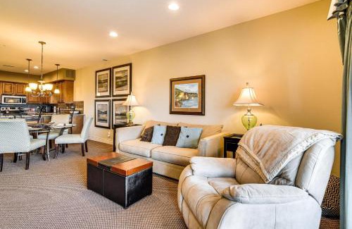Branson Apartment | Branson Condo with Pool Access and Views, 3 Mi Dtwn!