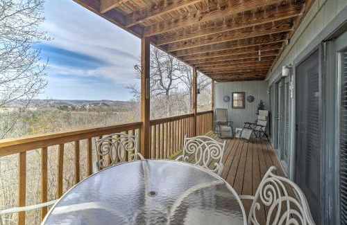 Notch Estates Apartment | Branson Condo with Views 2 Mi to Silver Dollar City