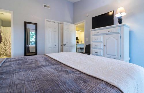 Notch Estates Apartment | Branson Condo with Views - Near Silver Dollar City!