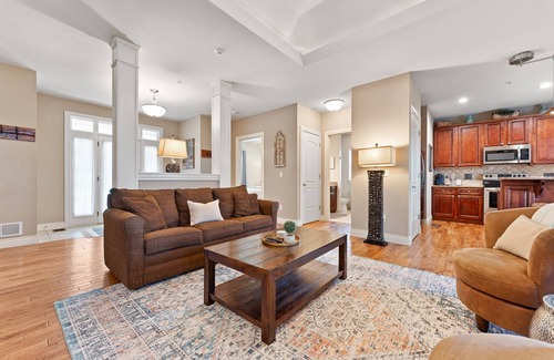 Branson House | Branson Hills Exclusive Walk-In Vacation Home - 2BD - Sleeps 6 - Great Location!