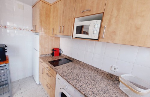 Blanes Apartment | Bravaholidays-112-Sea views and pool. 1st line beach, Wifi and Air Conditioning.