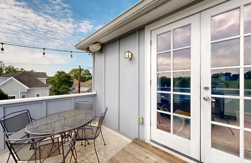 Summerhill Apartment | Braves Bungalow