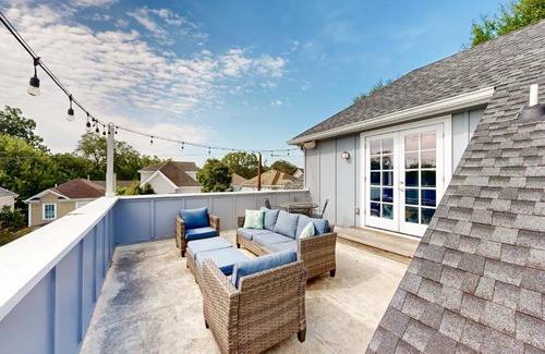 Summerhill Apartment | Braves Bungalow