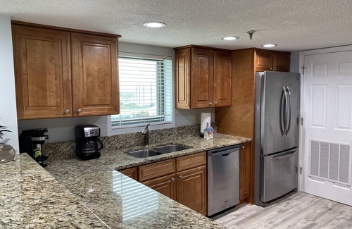 Destin Condo | "Breakers East 1006" Gulf Front 2BR/2BA~Beach setup included