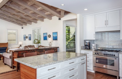 Corona del Mar House | Breakers Manor, right on Big Corona Beach!