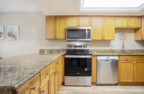 Sanibel Apartment | Breakers West C1 condo