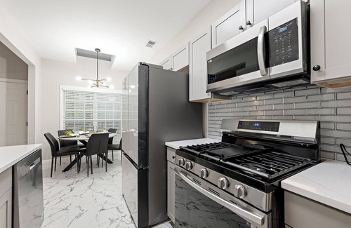 Atlanta House | Breath of Fresh Air DT Atlanta
