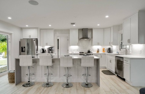 Bradenton House | Breath taking home for the perfect Florida vacation!