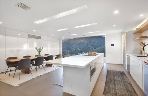 Malibu House | Breathtaking Mountain & Ocean Views w Modern Design - Malibu/Pacific Palisades