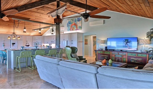 South Beach House | BREATHTAKING OCEANFRONT SHANGRI-LA RESORT Beach Home w/Resort Pool WOW!