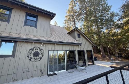 Nevada City House | Breathtaking View Nevada City