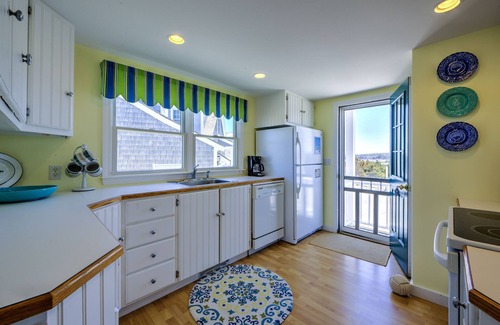 East Sandwich Cottage | Breathtaking Views of Cape Cod Bay and Scorton Creek, a Perfect Location
