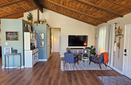 Kernville House | Breathtaking Views Await For You