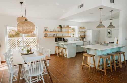 Ahwahnee House | Breathtaking Views Boho Chic Oasis by Casa Oso