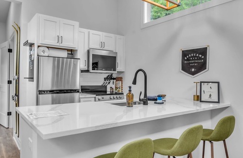 Ellicottville House | Breckenridge Bungalow