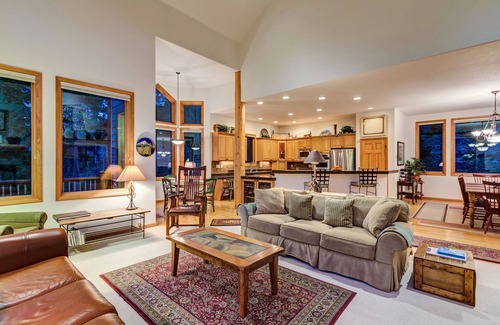 The Highlands House | Breckenridge Home With A ViewnLicense #0000031411