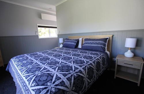 Stratford Bed & Breakfast | Brecon Pond Bed & Breakfast