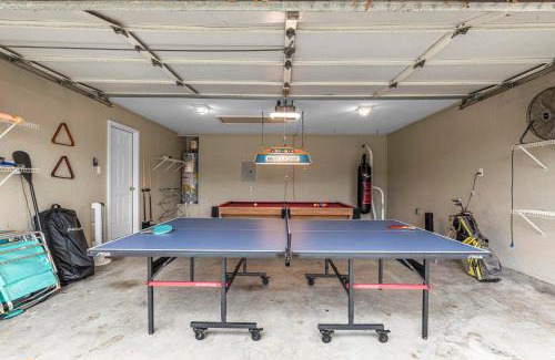 Navarre House | Breeze - Family Retreat with Waterfront Access & Game Room
