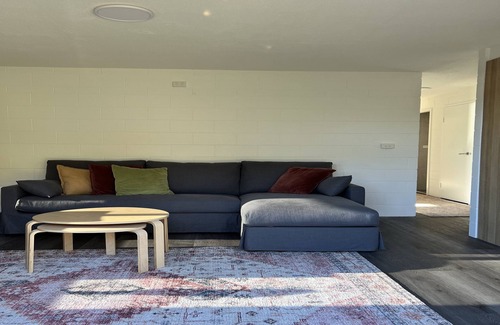 Pambula Beach Cabin | Breeze Inn - Ground floor Pambula Beach