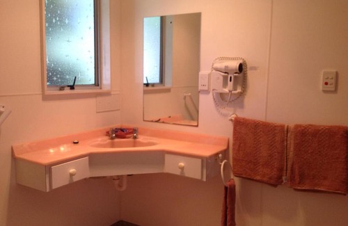 Greymouth Hotel | Breeze Motels